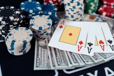 indo123 platform interface showing slot games, live-dealer tables, and sportsbook markets